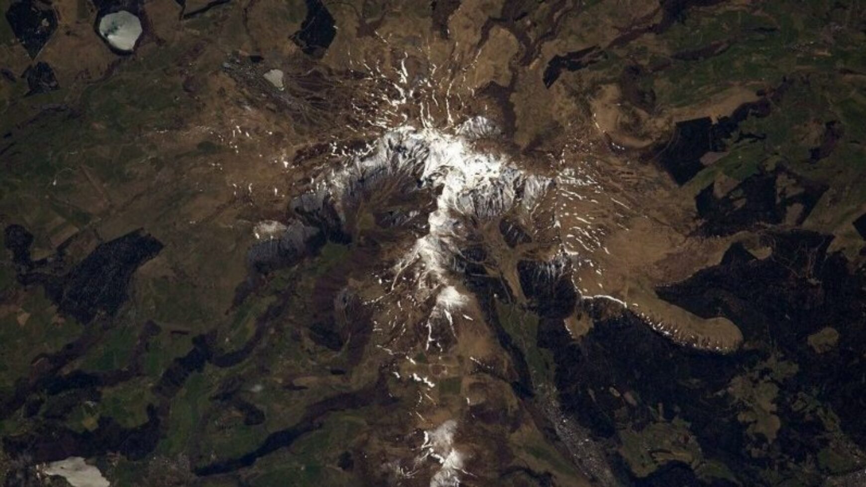 Clichés du massif du Cantal – Thomas Pesquet, Astronaute