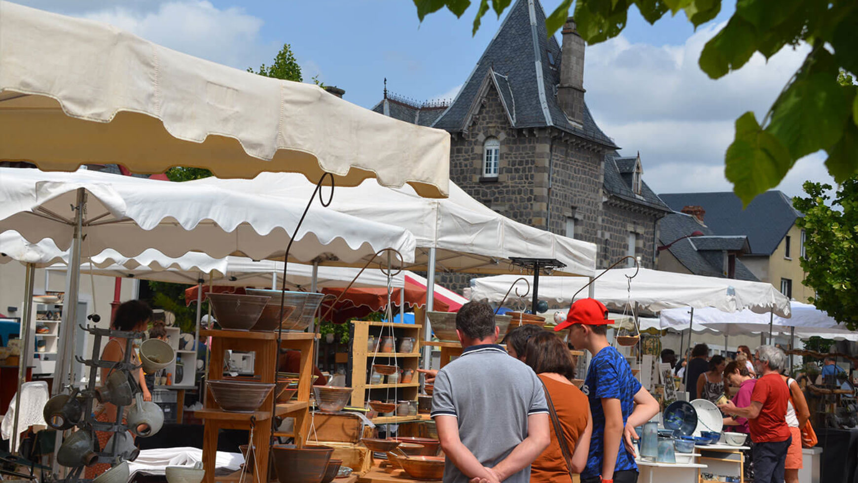 L’album du Marché des Potiers 2019 de nos Amis du Vieil Allanche