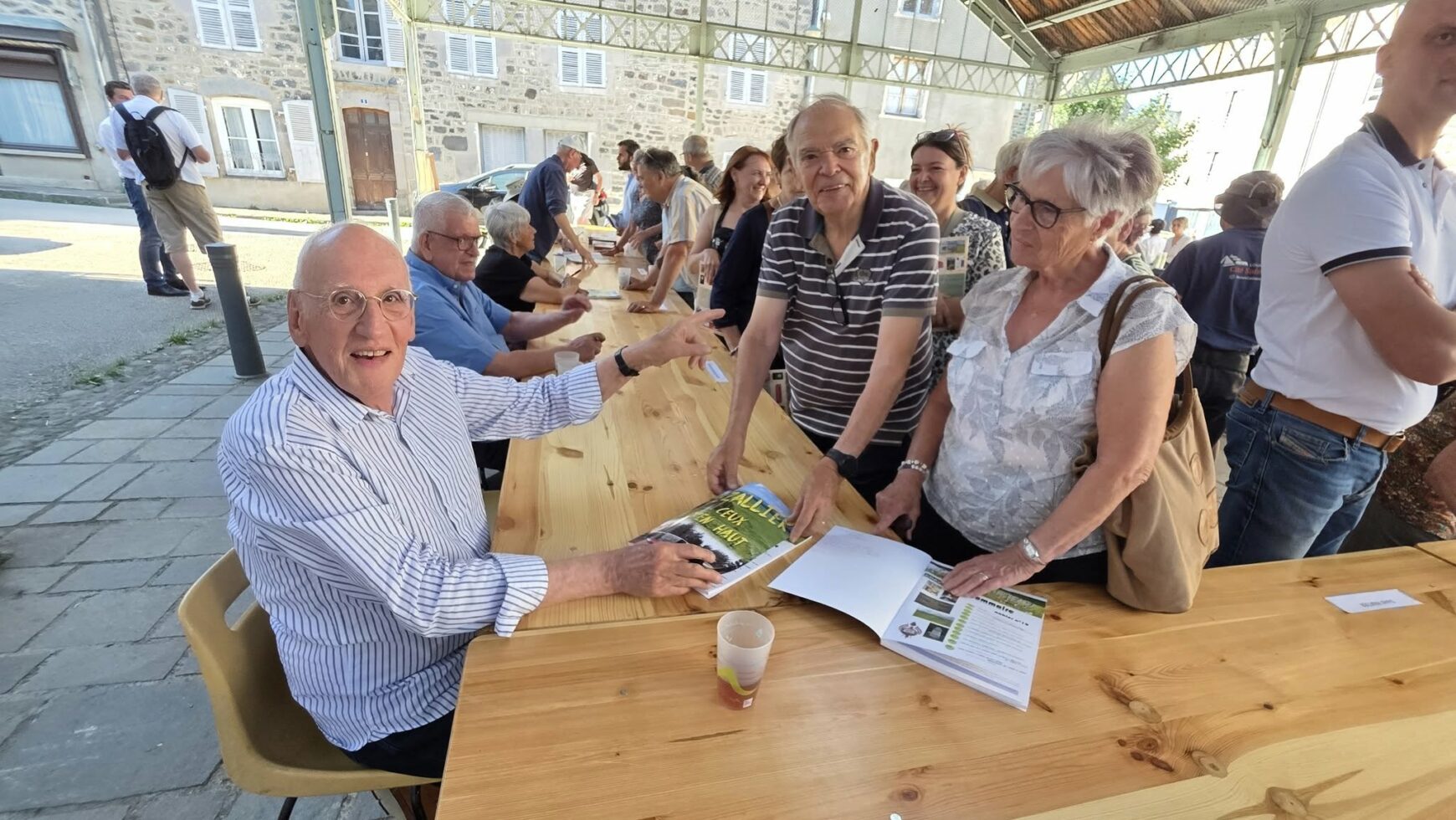 Le cahier « Cézallier Ceux d’en Haut » vient de paraitre